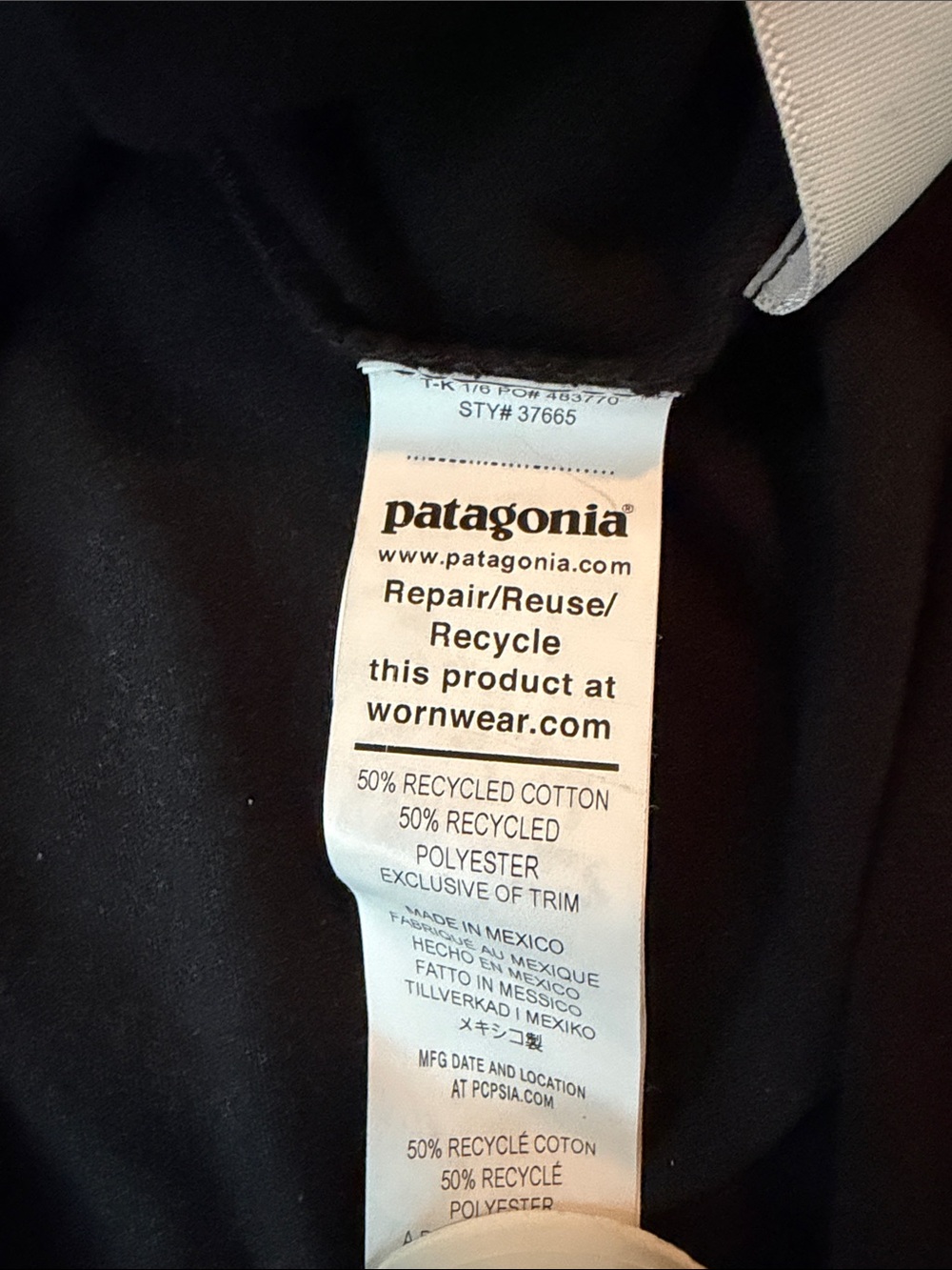 Patagonia Adult Fitz Roy Icon Responsibili-Tee T-Shirt Unisex Men’s M/Women’s L - Picture 10 of 12